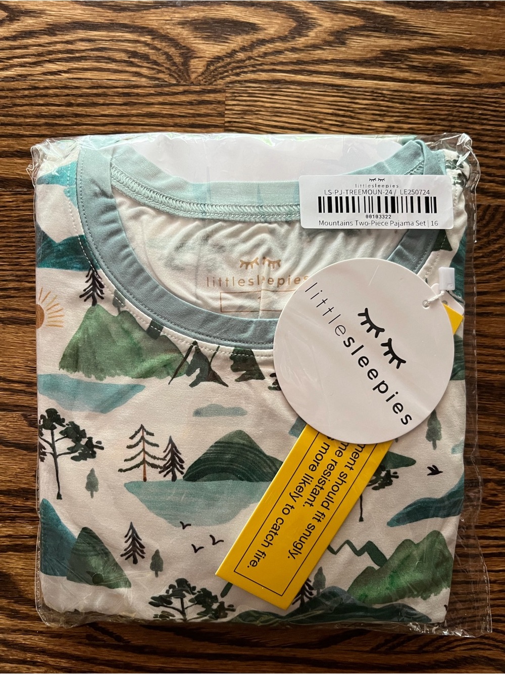 NWT Little Sleepies Pajama Set - Mountains Print - Picture 7 of 7
